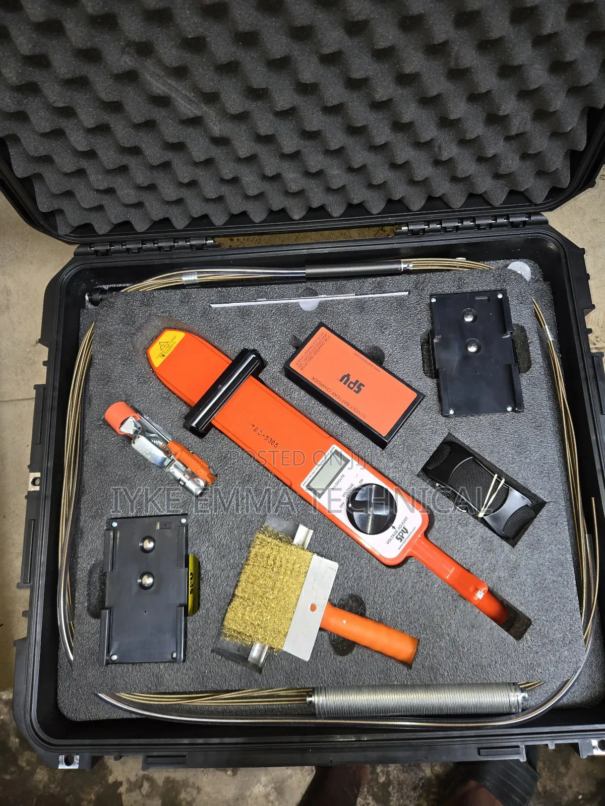Spy 790 Portable Holiday Detector Pipeline Inspection 5-35kv Plus