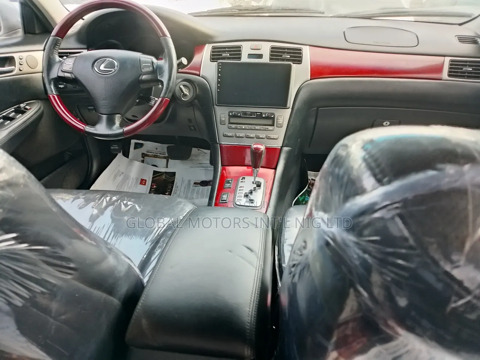 Lexus Es330. 2005. 2006. Full Option With Sensor Bumper