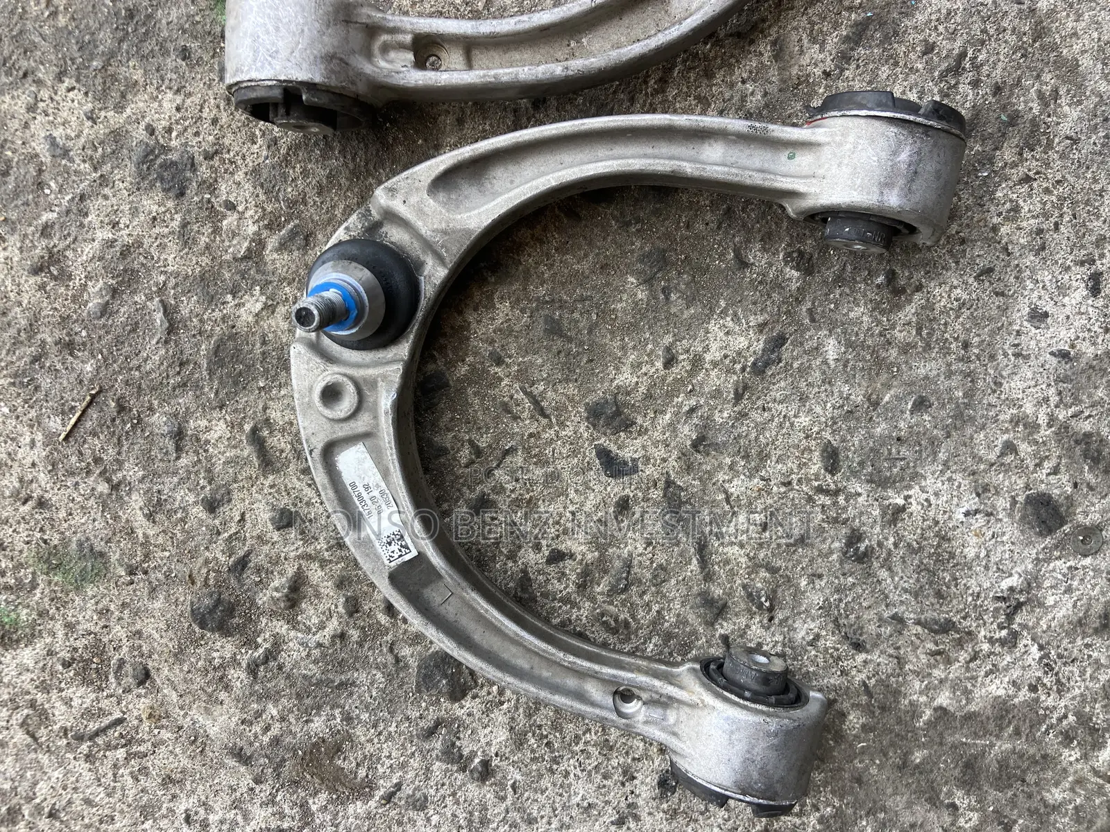 Set of Upper Arm / Upper Control Arm Gle,Gle Coupe W167 (2020 Upwards)