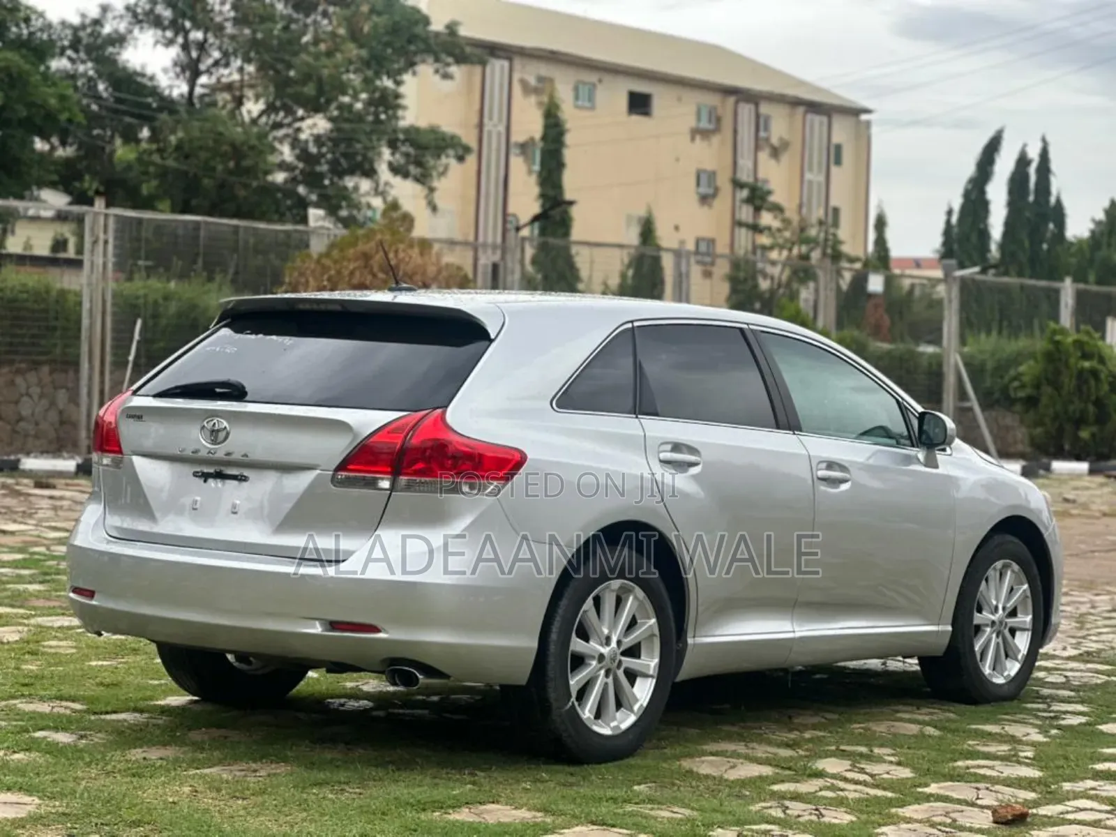 Toyota Venza LE 2009 Gray