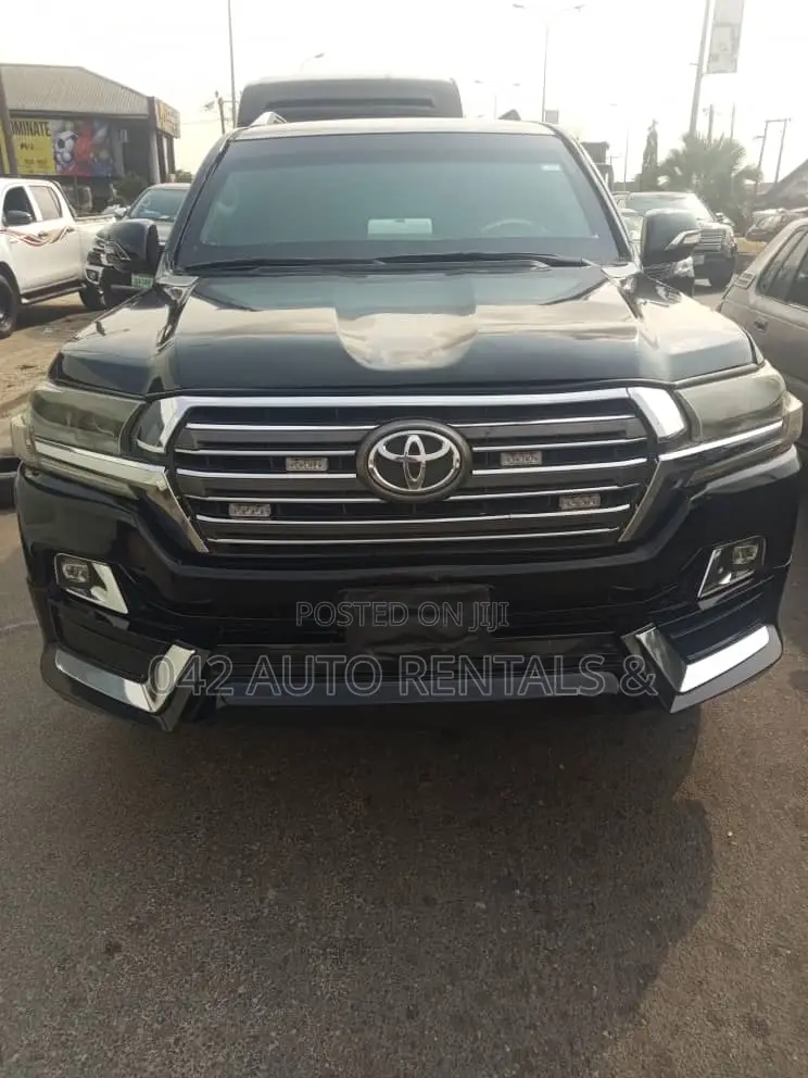Toyota Landcruiser for Hire