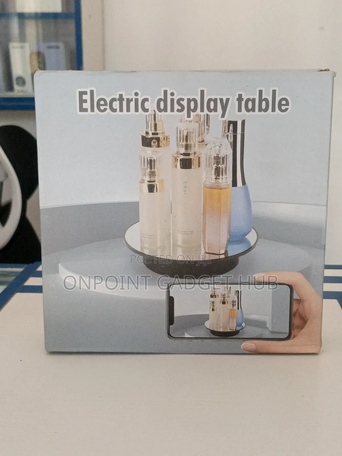 Electric Display 360 Table