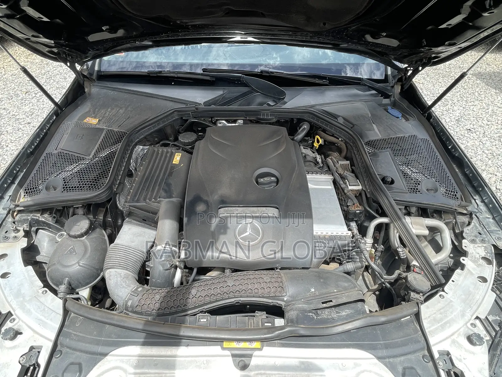 Mercedes-Benz C300 Sport 4Matic Sedan AWD (2.0L 4cyll 7A) 2016 Black