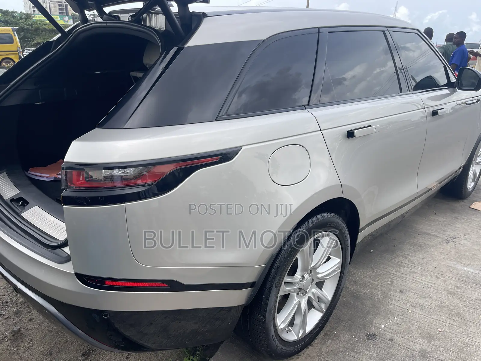 Land Rover Range Rover Velar 2021 Silver