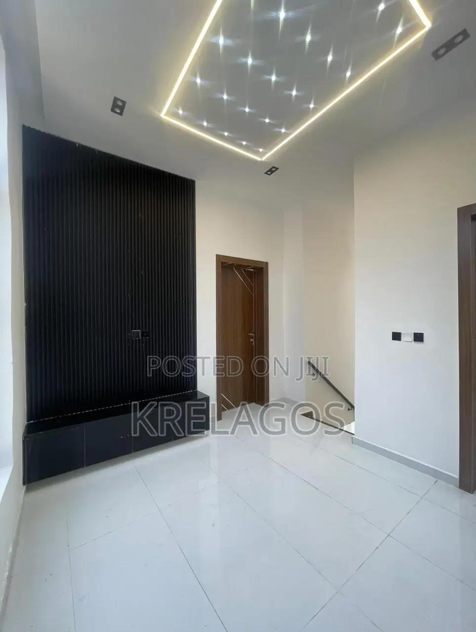 4bdrm Duplex in Ikota for rent