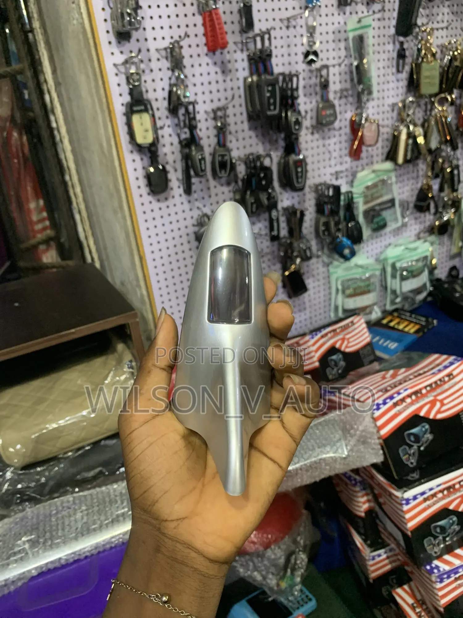 Car Shark Fin Antenna – High Signal Roof Antenna Cover