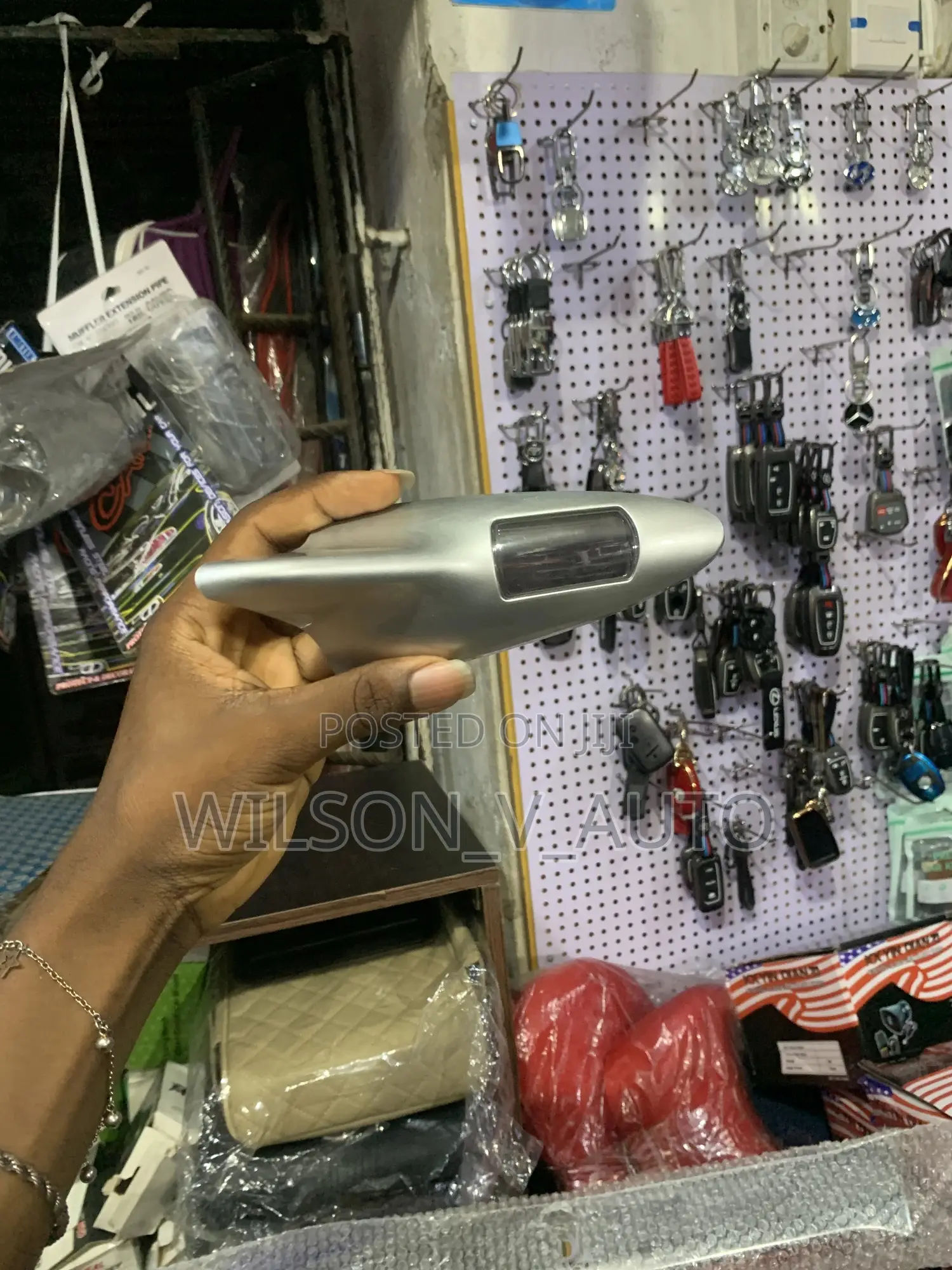 Car Shark Fin Antenna – High Signal Roof Antenna Cover