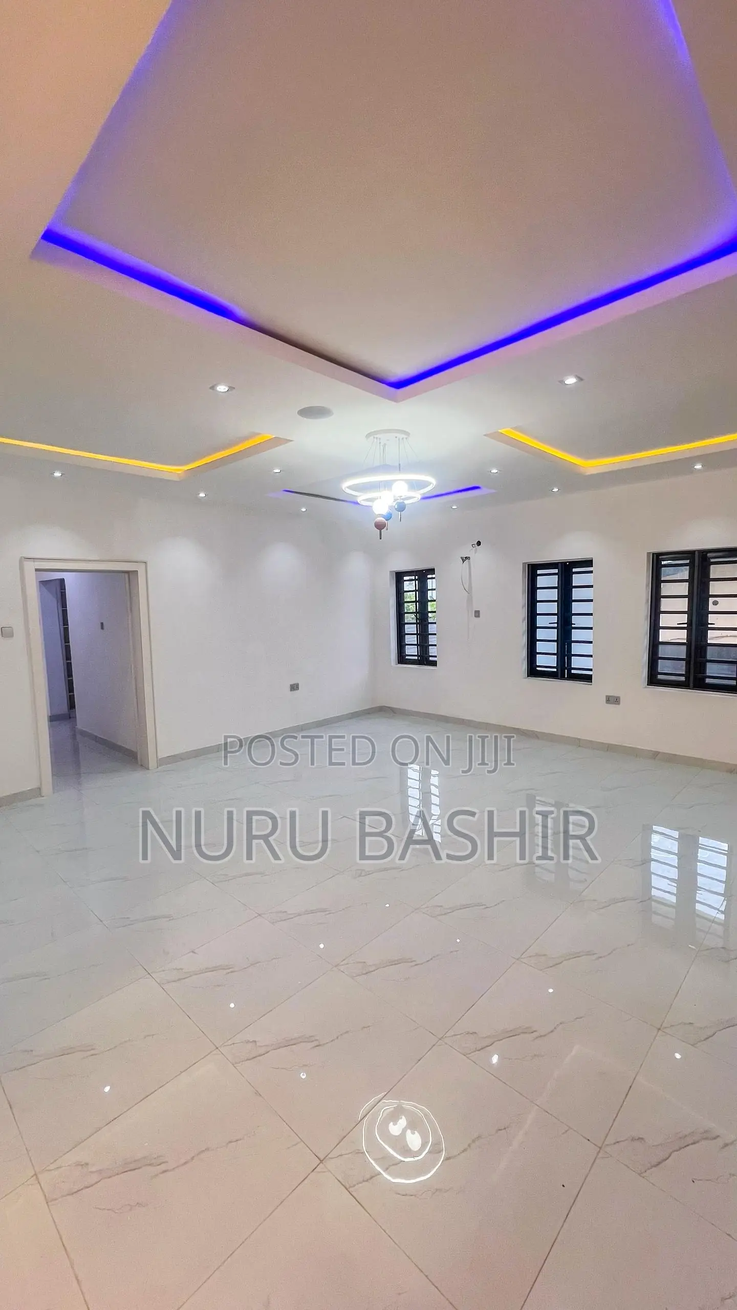 4bdrm Duplex in Oluyole Estate for sale
