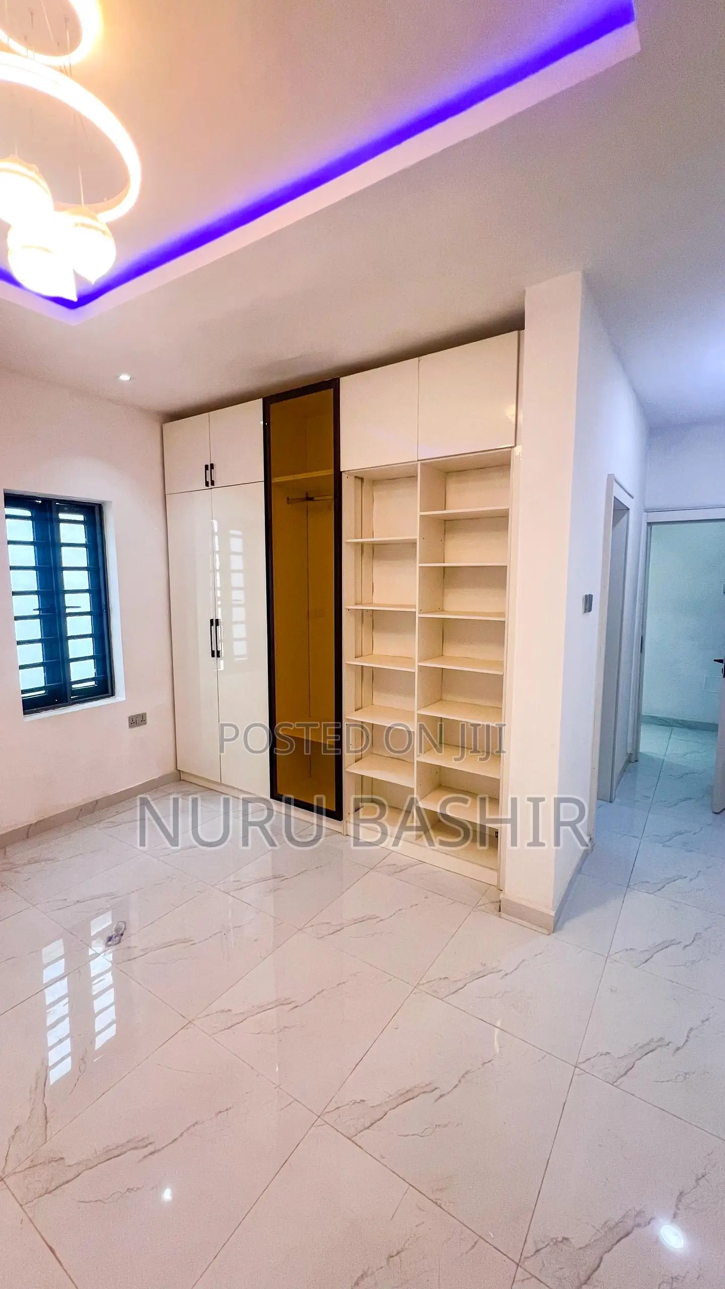 4bdrm Duplex in Oluyole Estate for sale