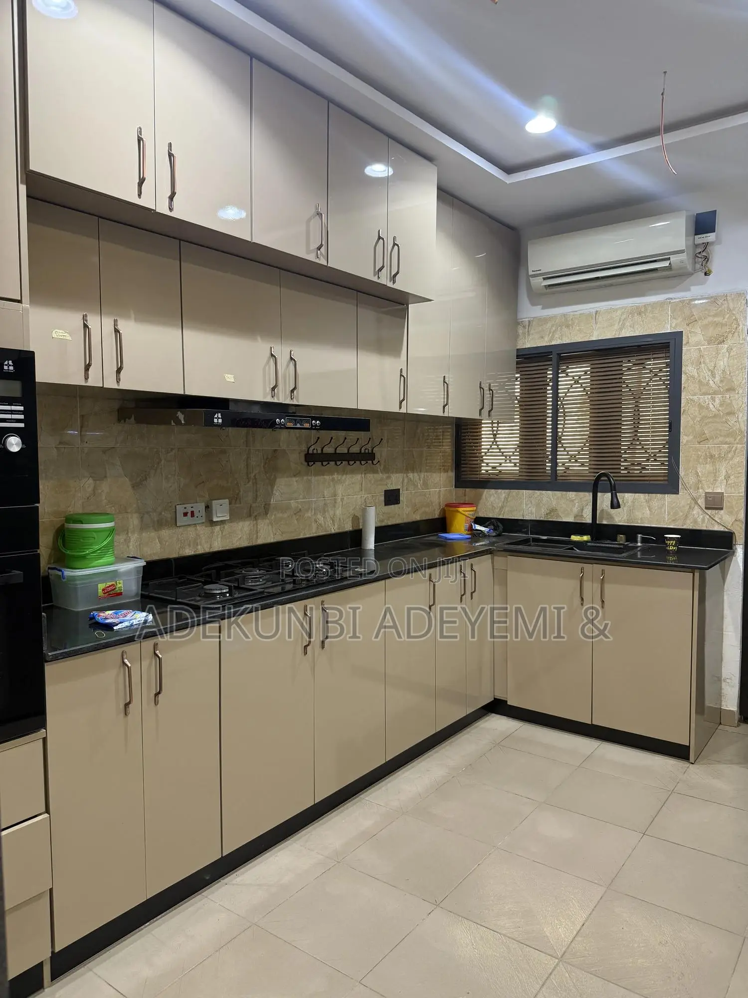 Furnished 4bdrm Townhouse/Terrace in Asokoro for sale