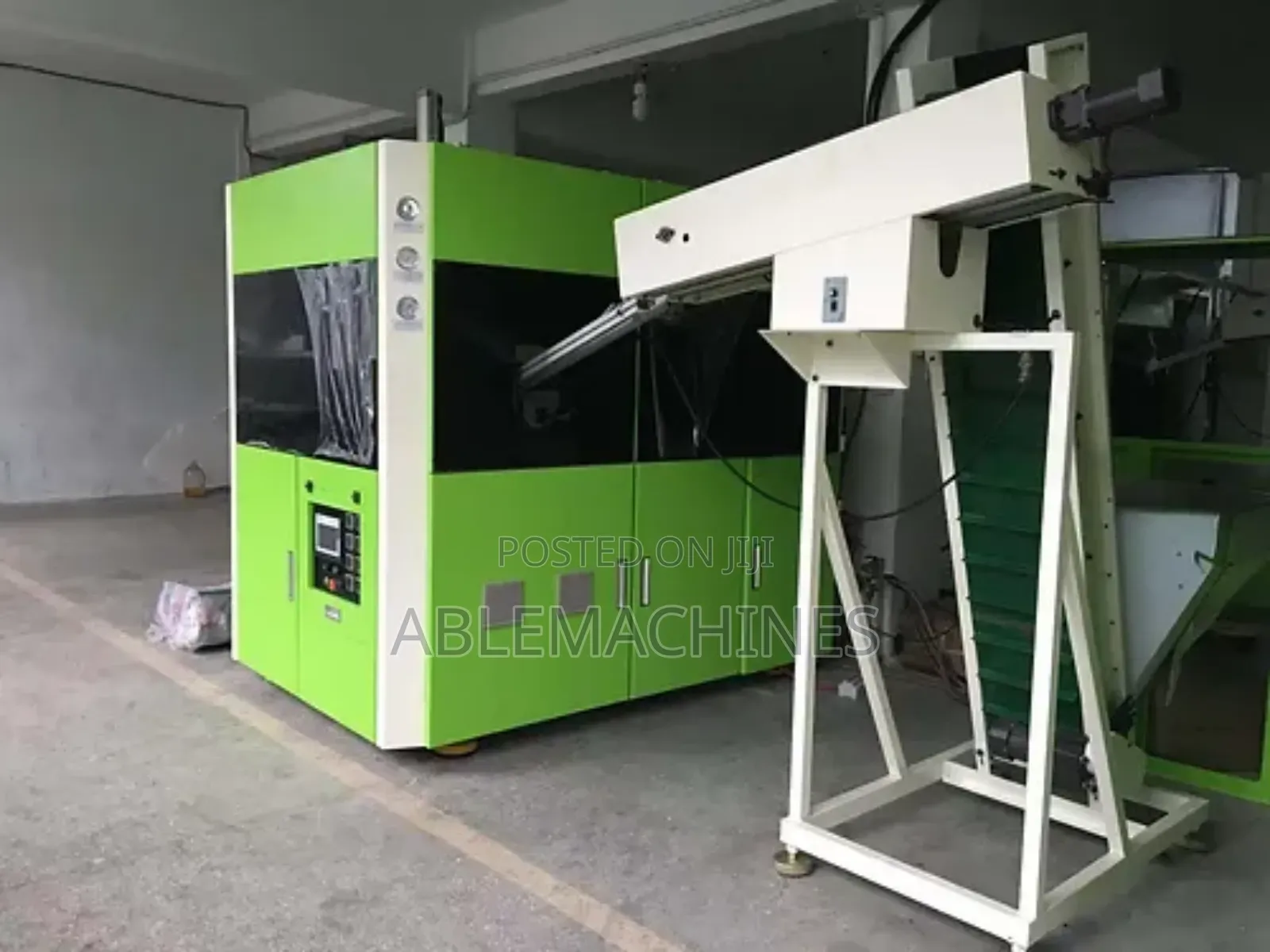 Automatic Pet Blowing Machine