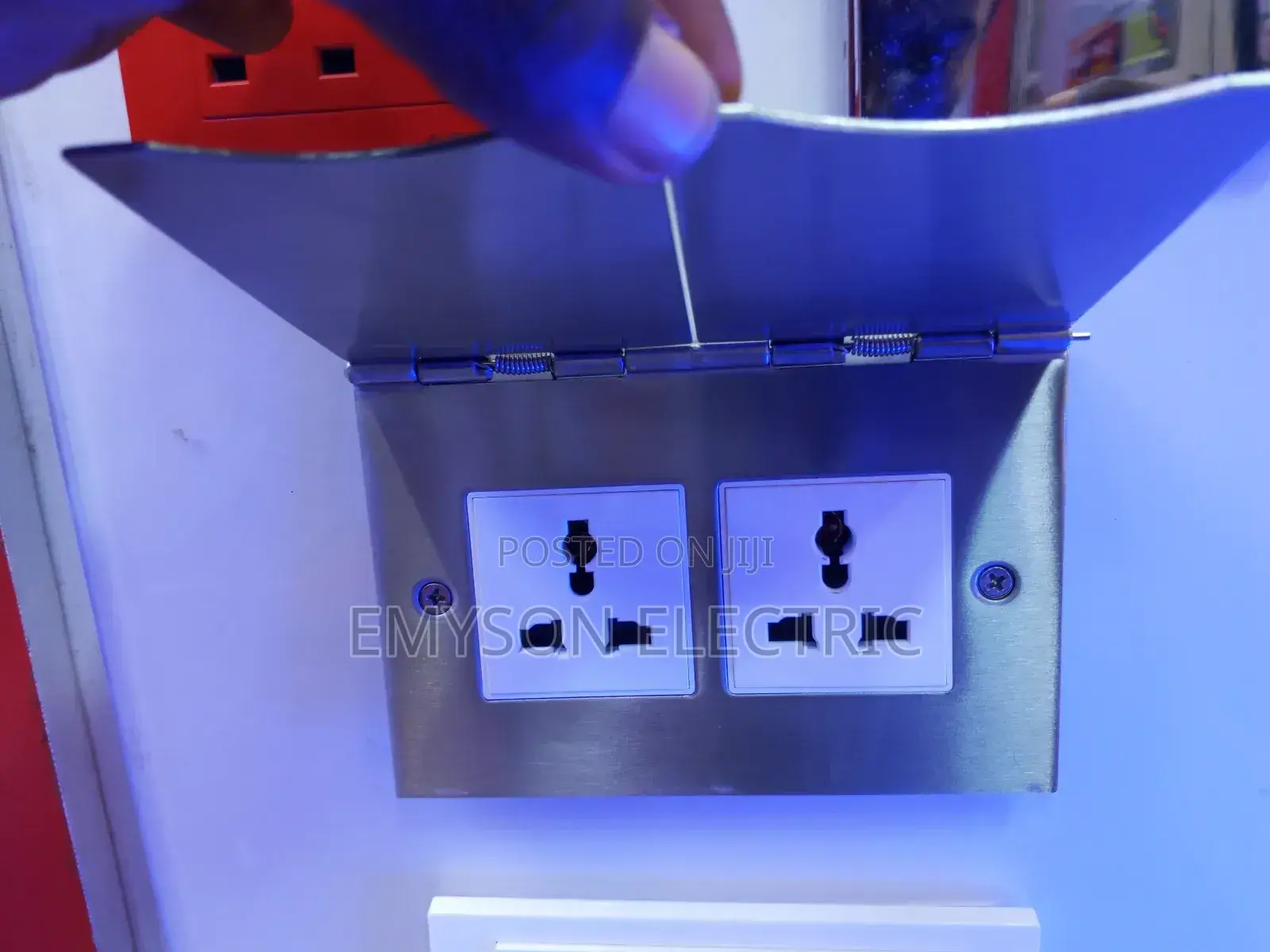 Floor Sockets