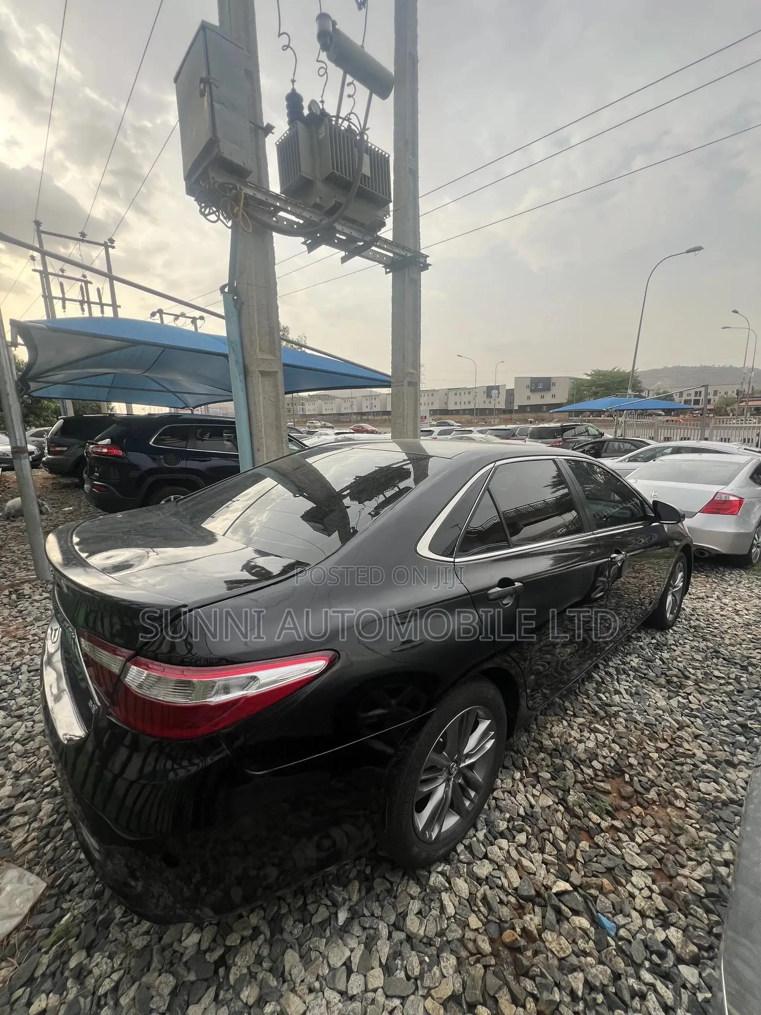 Toyota Camry 2016 Black
