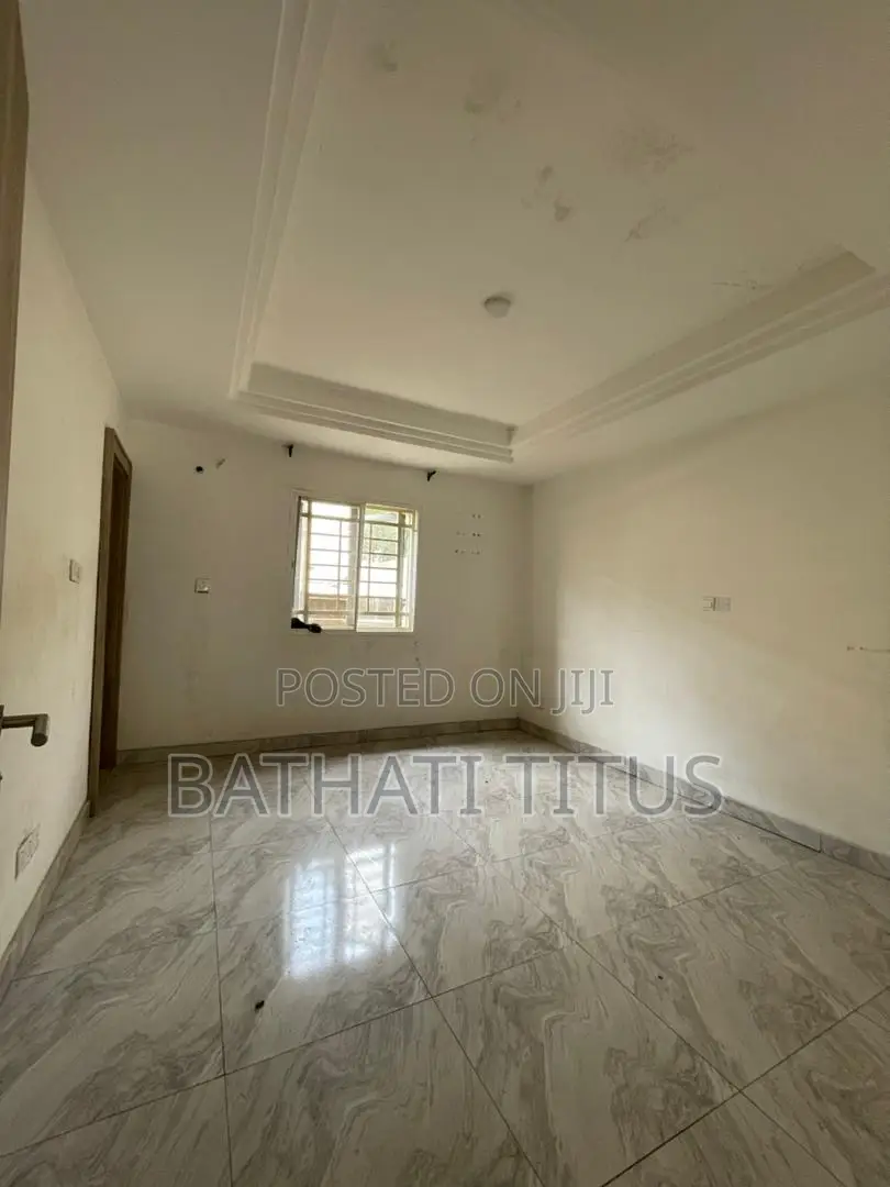 4bdrm Duplex in Life Camp for rent