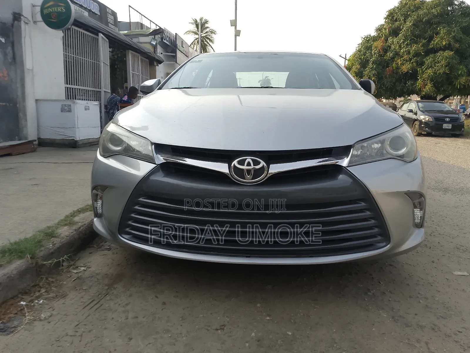 Toyota Camry LE 4dr Sedan (2.5L 4cyl 6A) 2017 Silver
