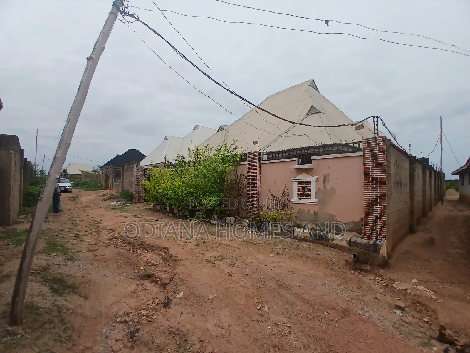 3bdrm Bungalow in Omi Adio, Ibadan for sale