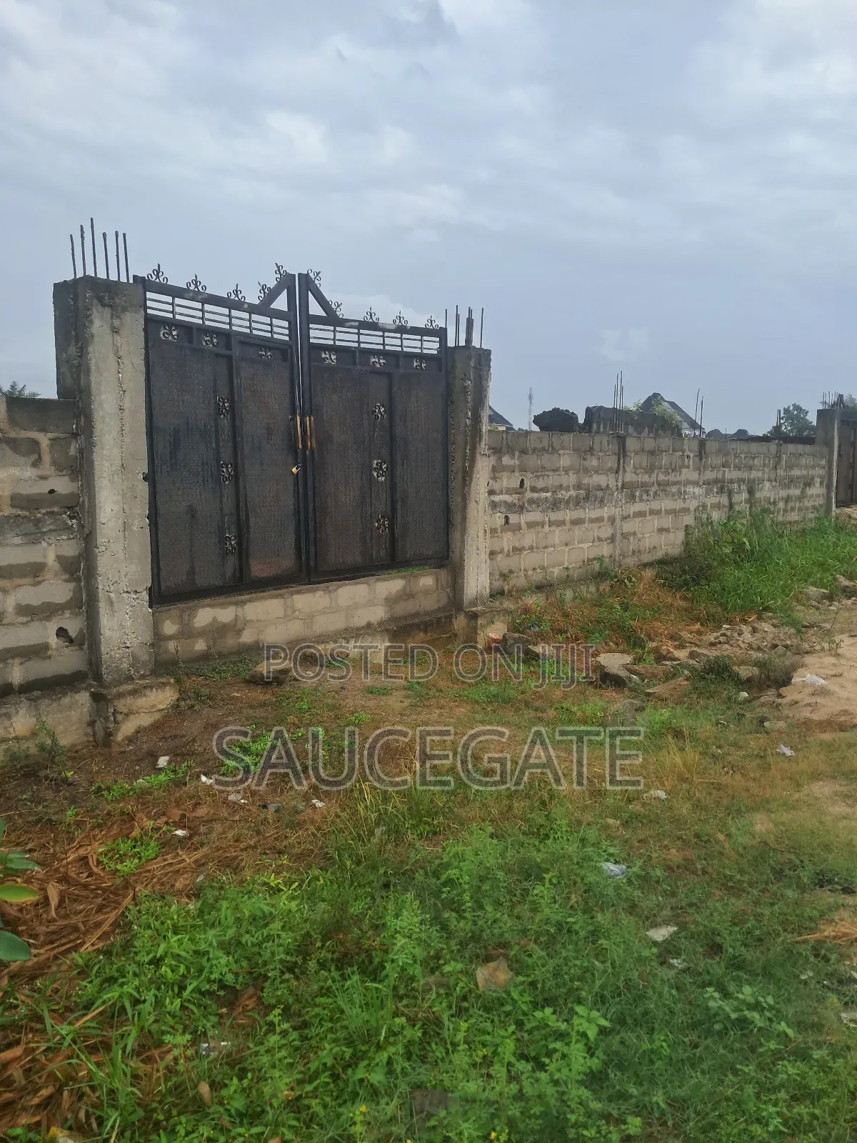 5 Plot Fenced Fha Area at Ado Stone Water 50m Per Plot