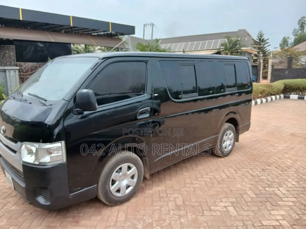 Toyota Hummer Bus for Hire