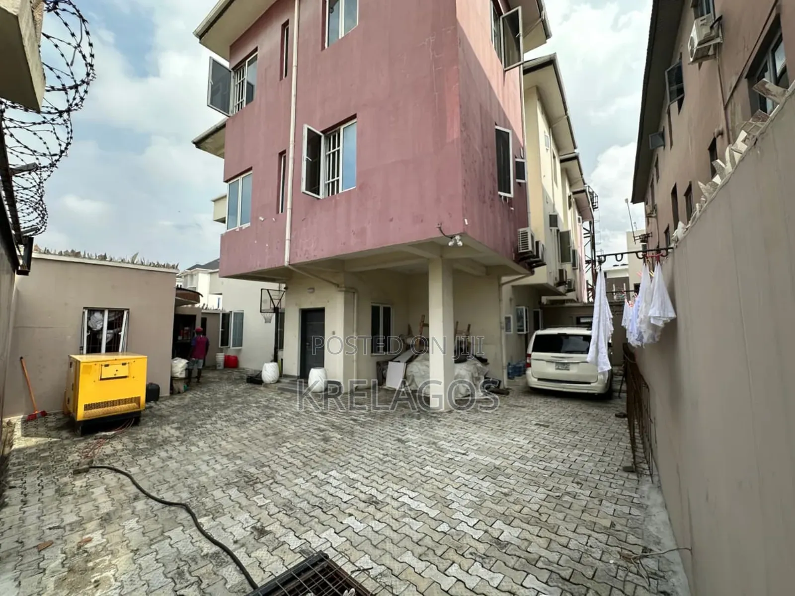 3bdrm Apartment in Ikate for rent