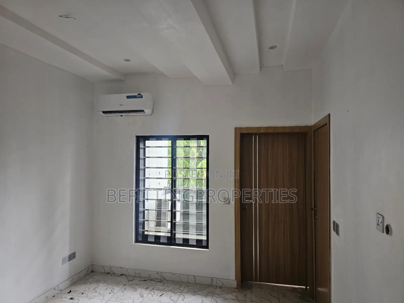 3bdrm Apartment in Ikeja for rent