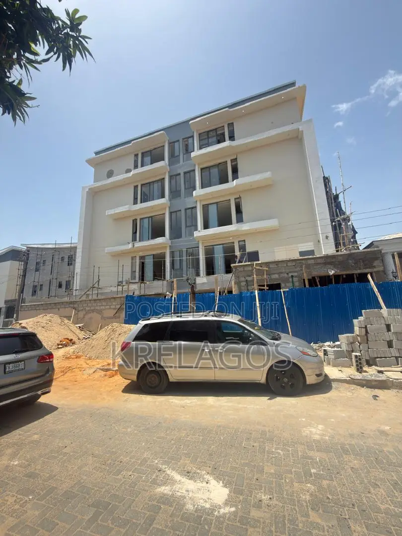 2bdrm Apartment in Lekki Phase 1 for sale