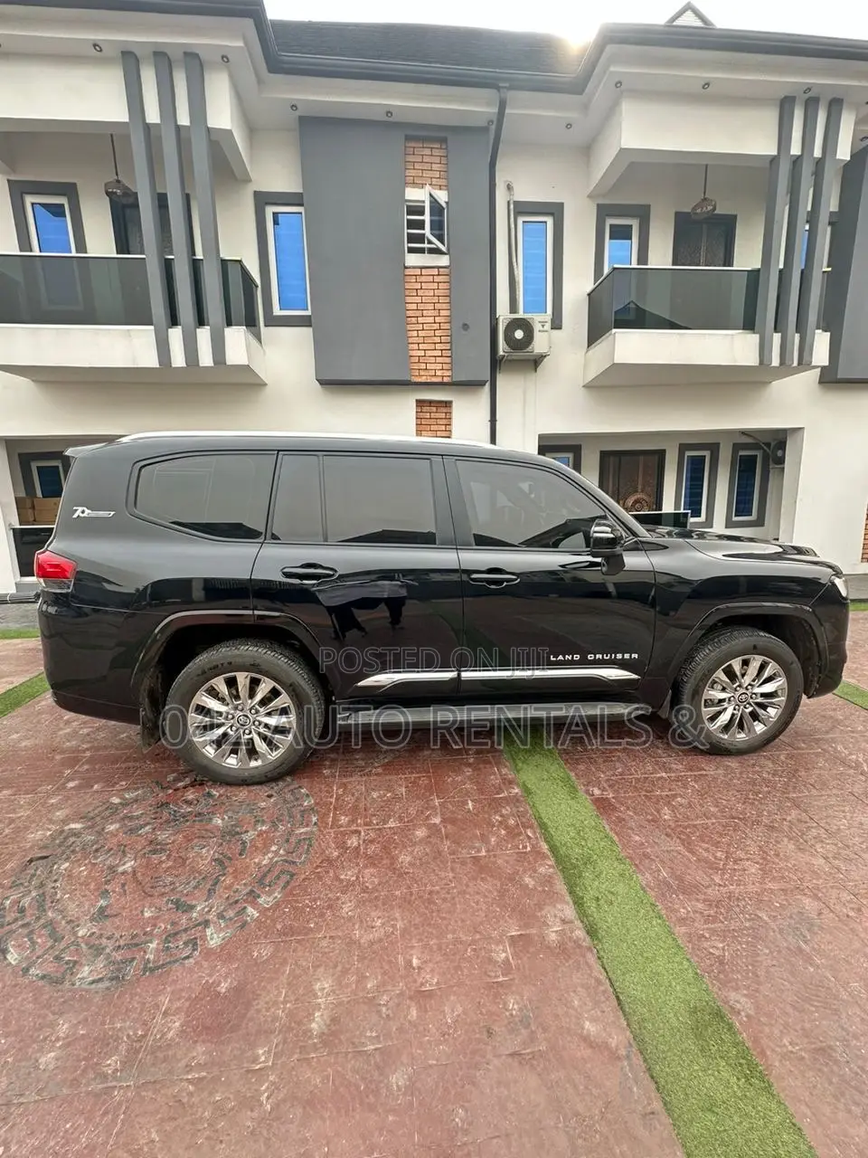 Bullet Proof Toyota Landcruiser for Hire