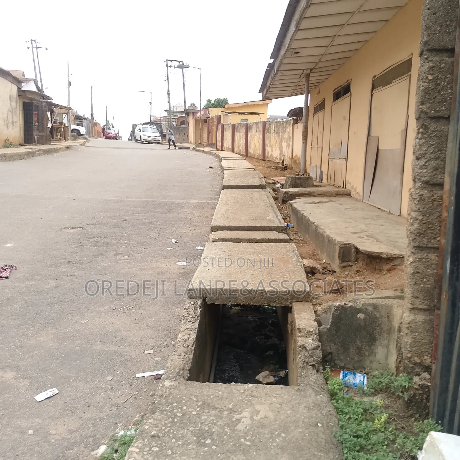 8bdrm Block of Flats in Bola Oyewo, Ifako-Ogba for sale