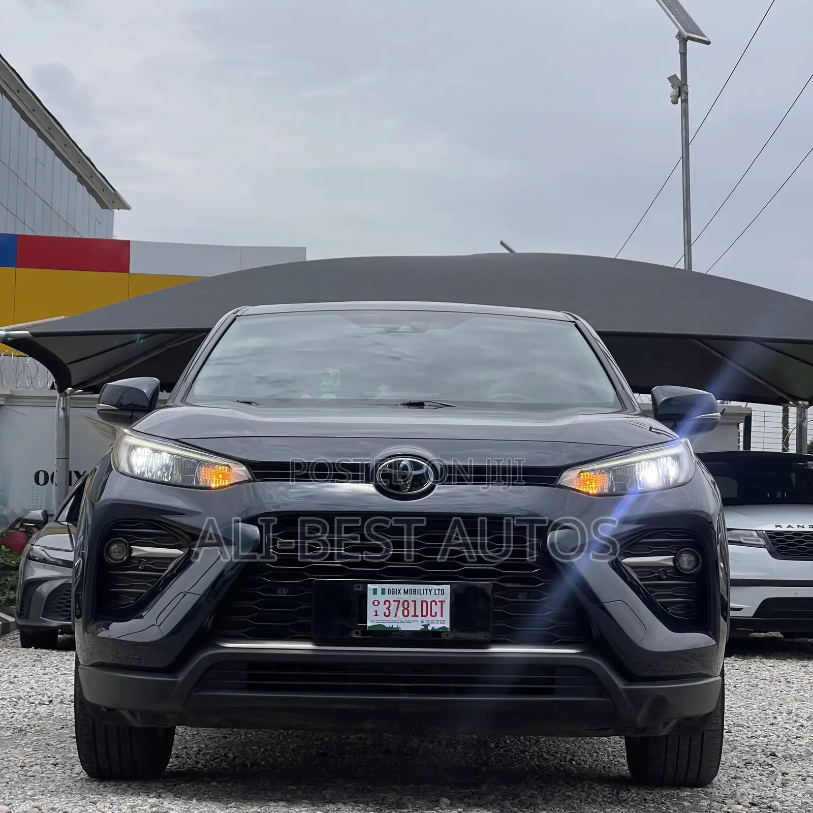 Toyota RAV4 2023 Green