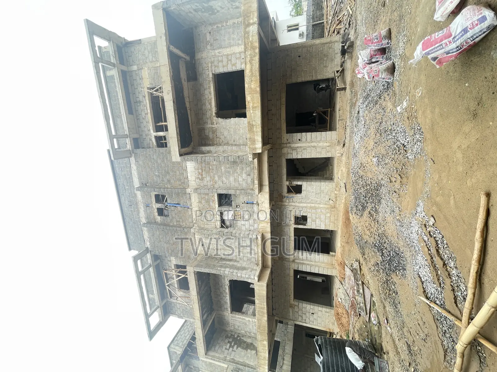 5bdrm Duplex in Garki 2 for sale