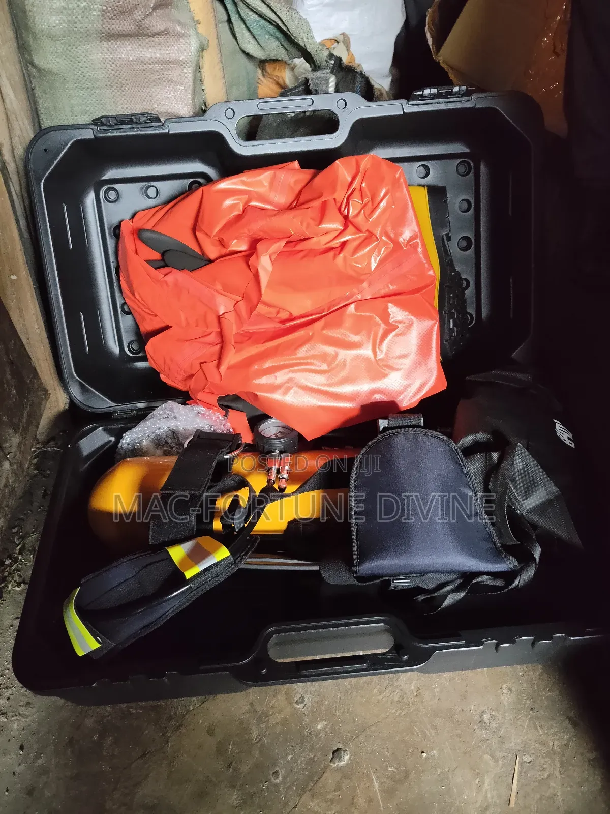 Original Chemical Coverall With Breathing Apparatus Set