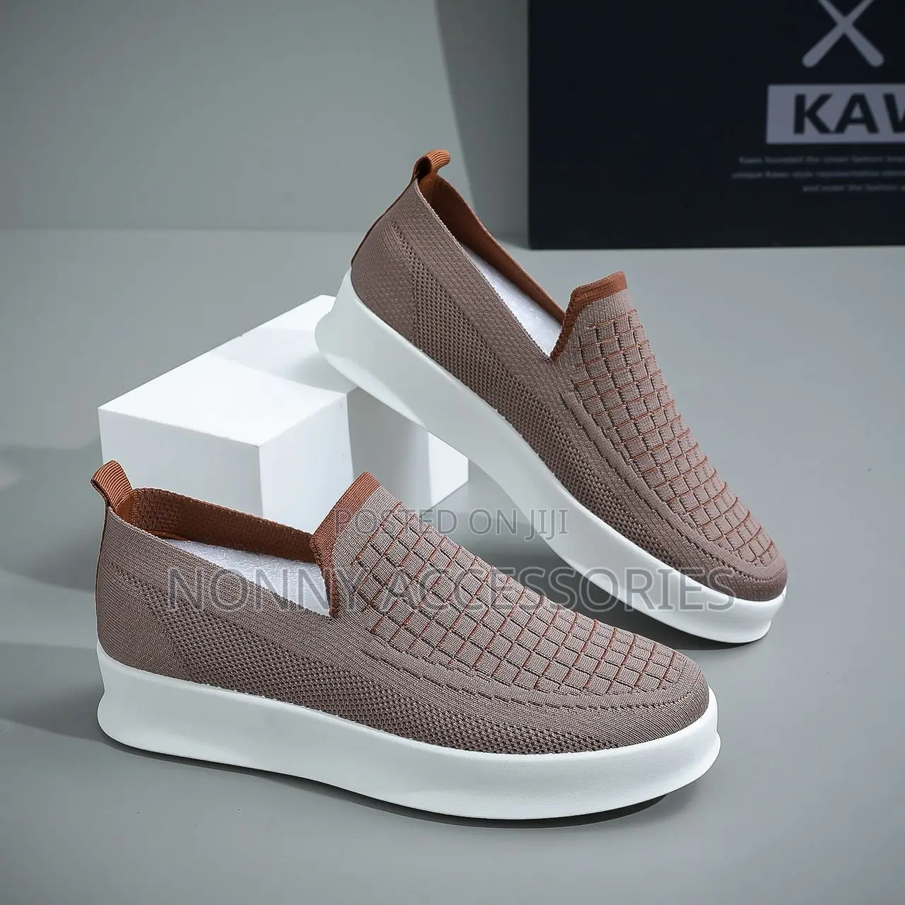 Slip-on Sneakers – Smart Casual Footwear Size 40–46