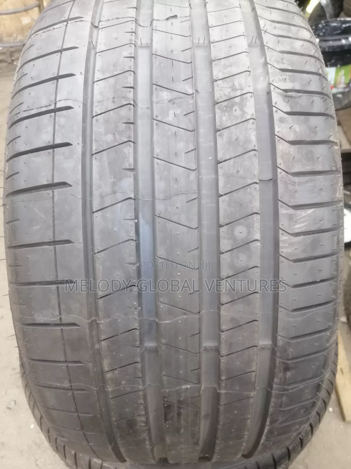 325/35r23, Pirelli Tyres ,Made in Usa