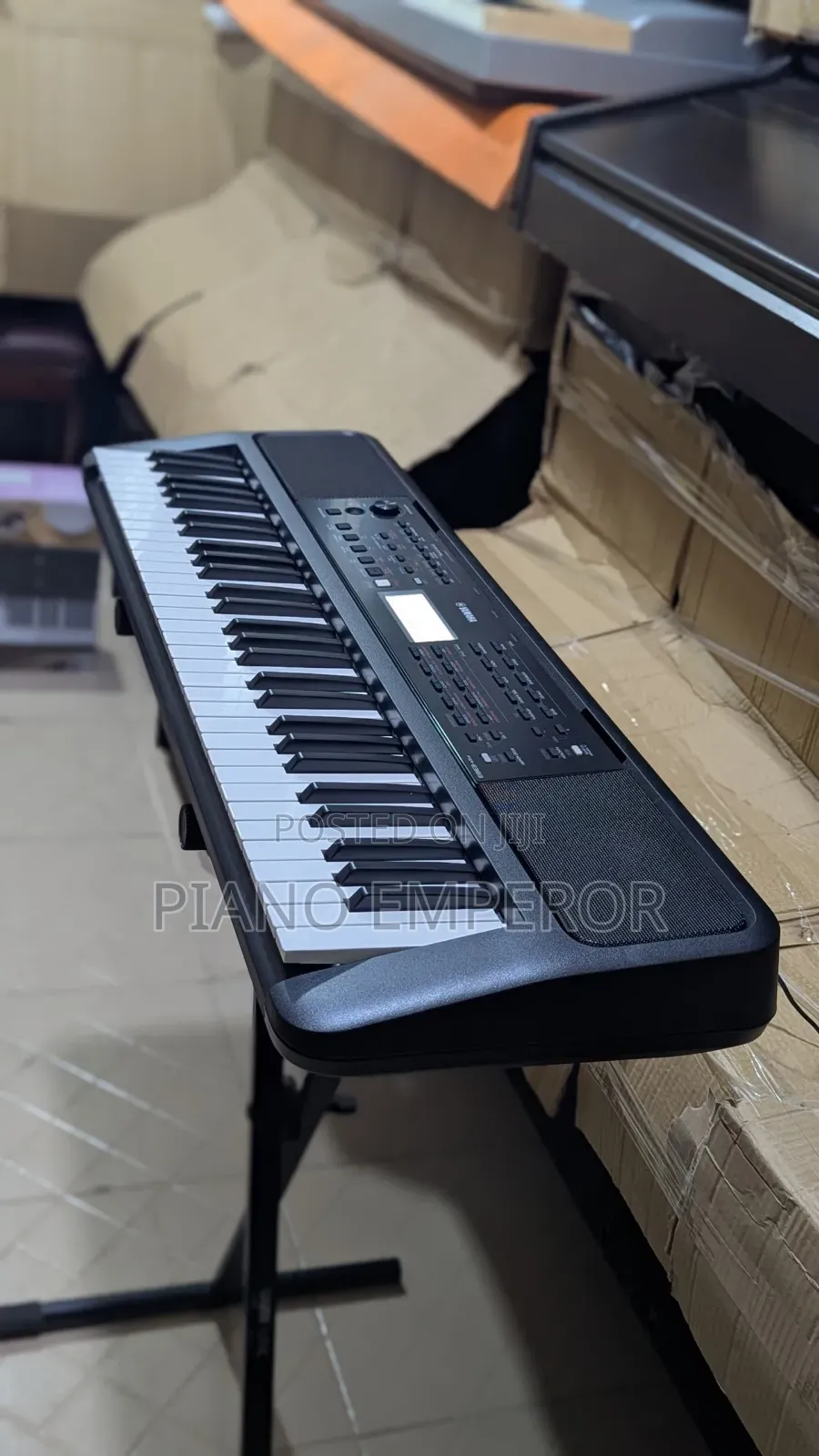 Brand New Yamaha PSR-E383