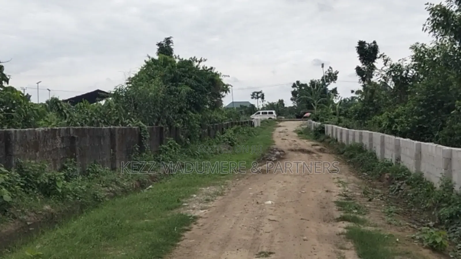 For Sale : 5 Plots ,3 Plots of Eneka Igwuruta Airport Rd , Ph