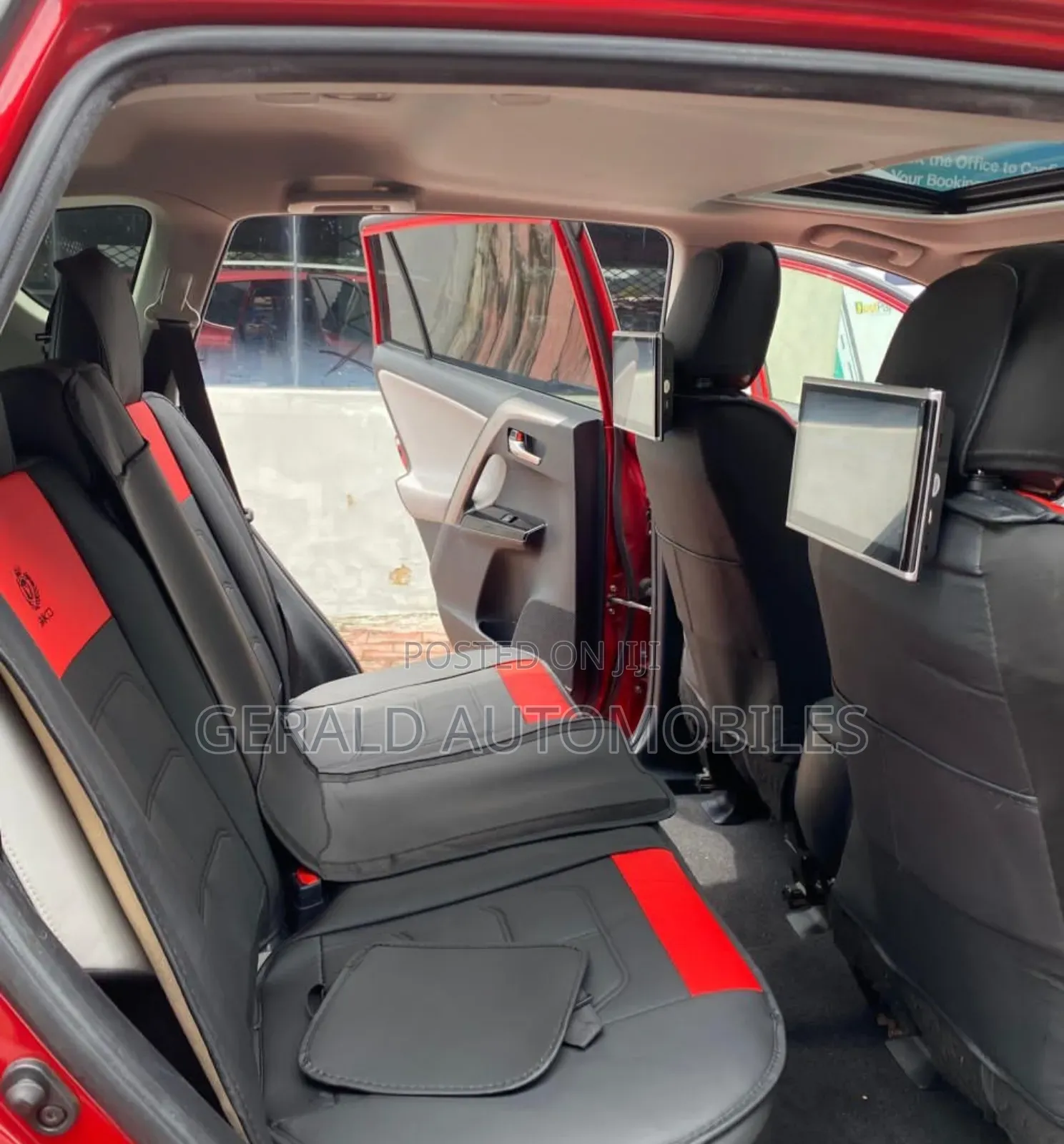Toyota RAV4 Limited AWD (2.5L 4cyl 6A) 2017 Red