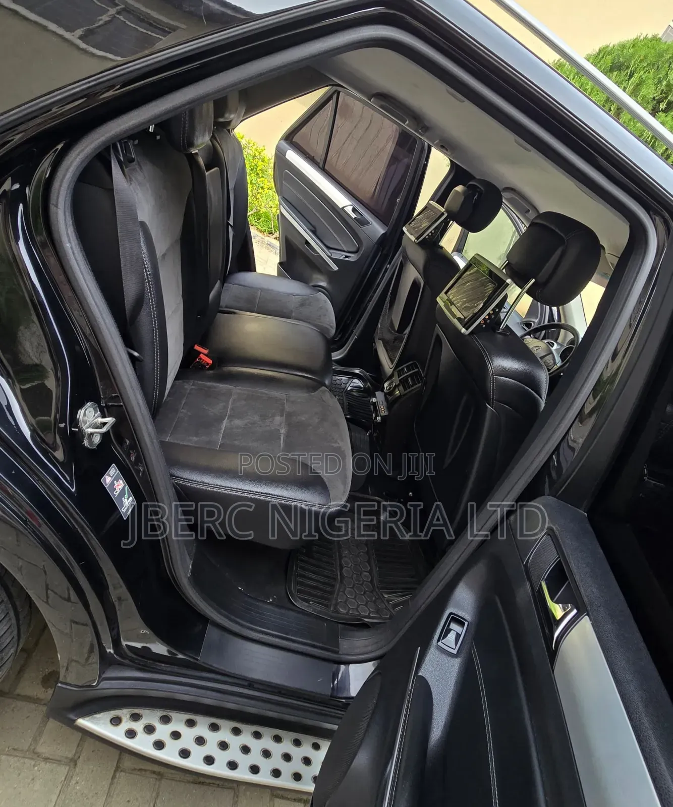 Mercedes-Benz M Class 2011 Black