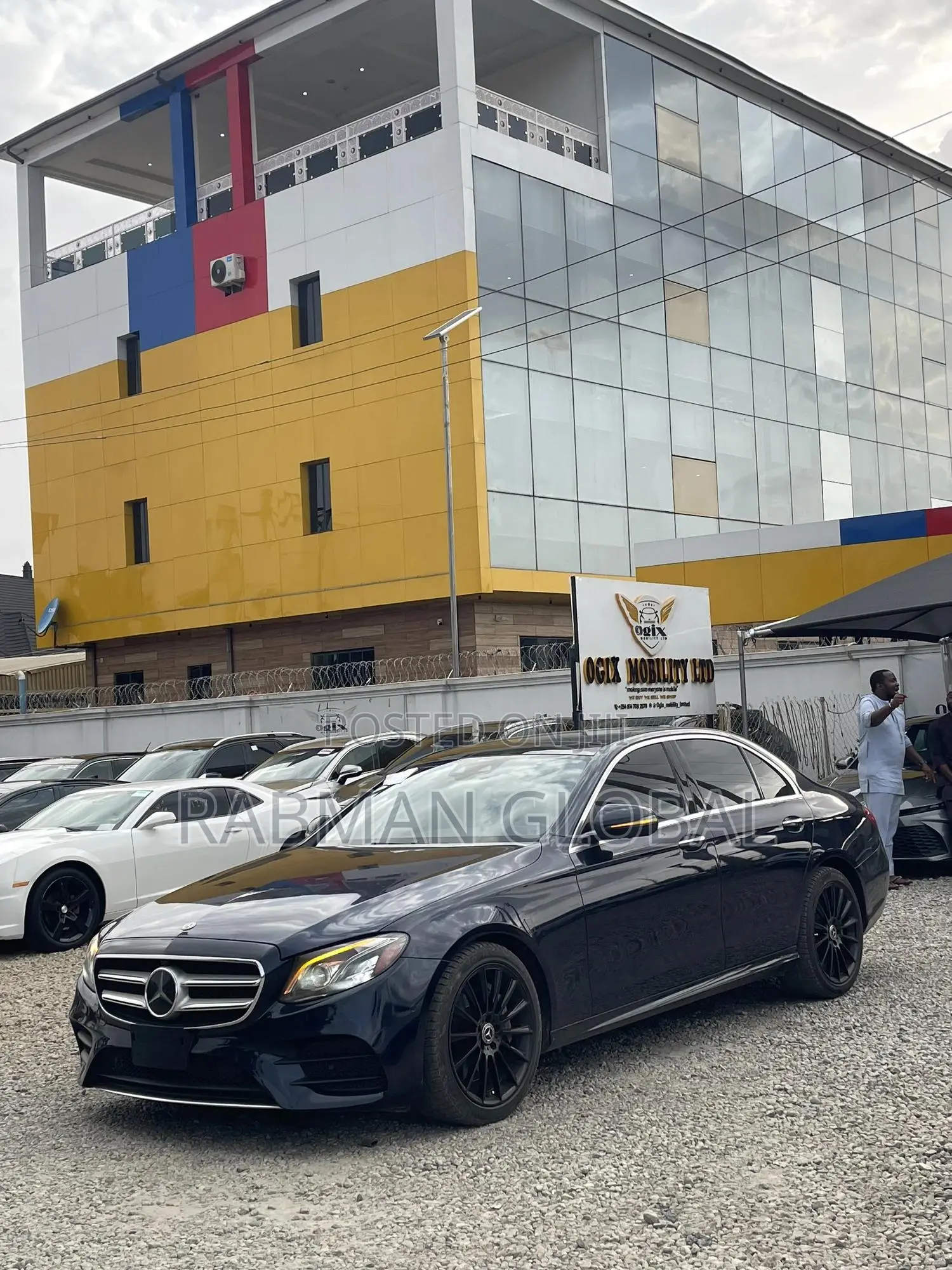 Mercedes-Benz E450 2019 Blue