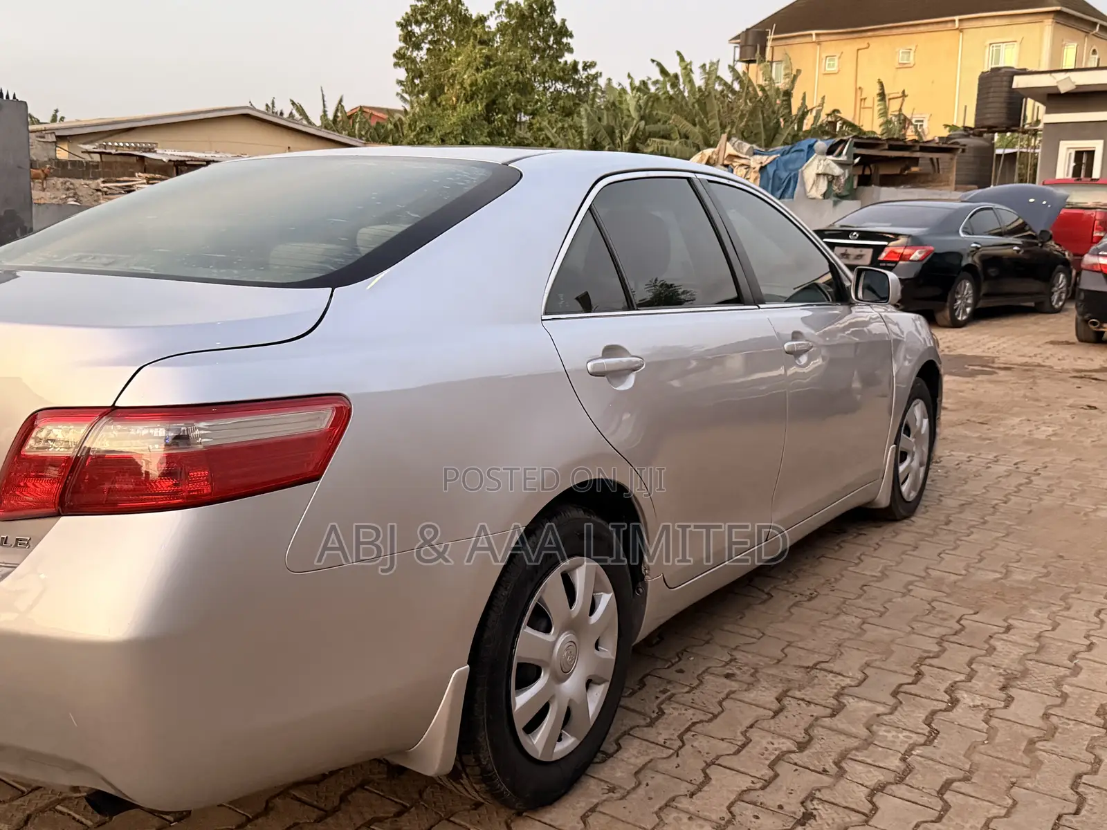 Toyota Camry LE 4dr Sedan (2.4L 4cyl 5A) 2009 Silver