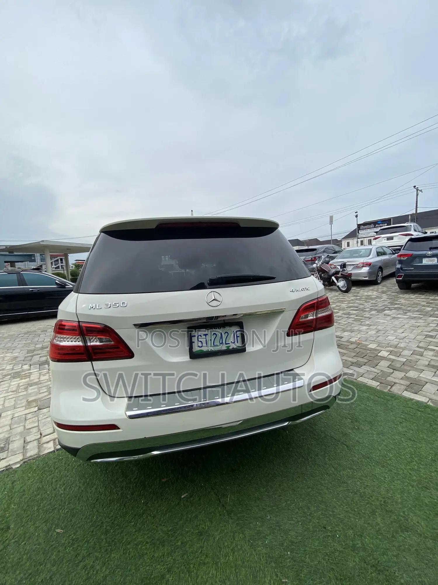 Mercedes-Benz M Class ML350 4dr SUV (3.5L 6cyl 7A) 2015 White