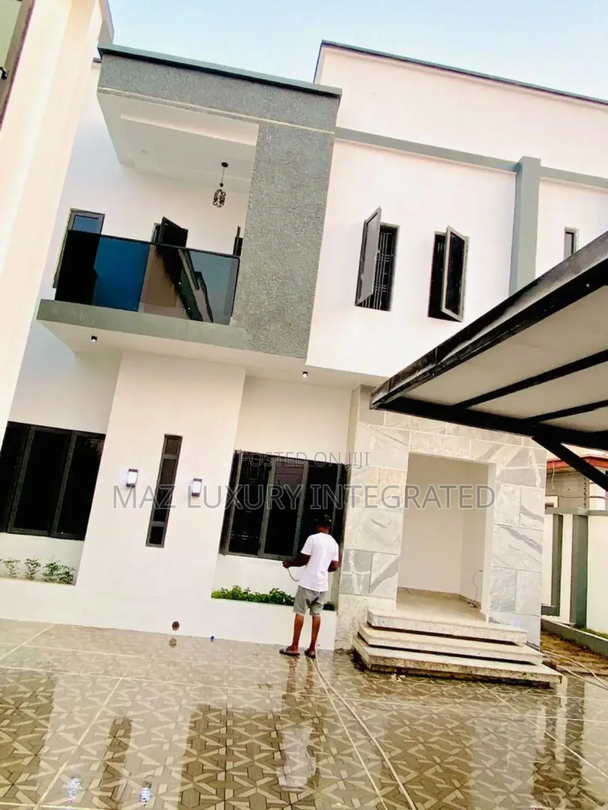 Furnished 10bdrm Mansion in War College Gwarimpa, Life Camp for sale