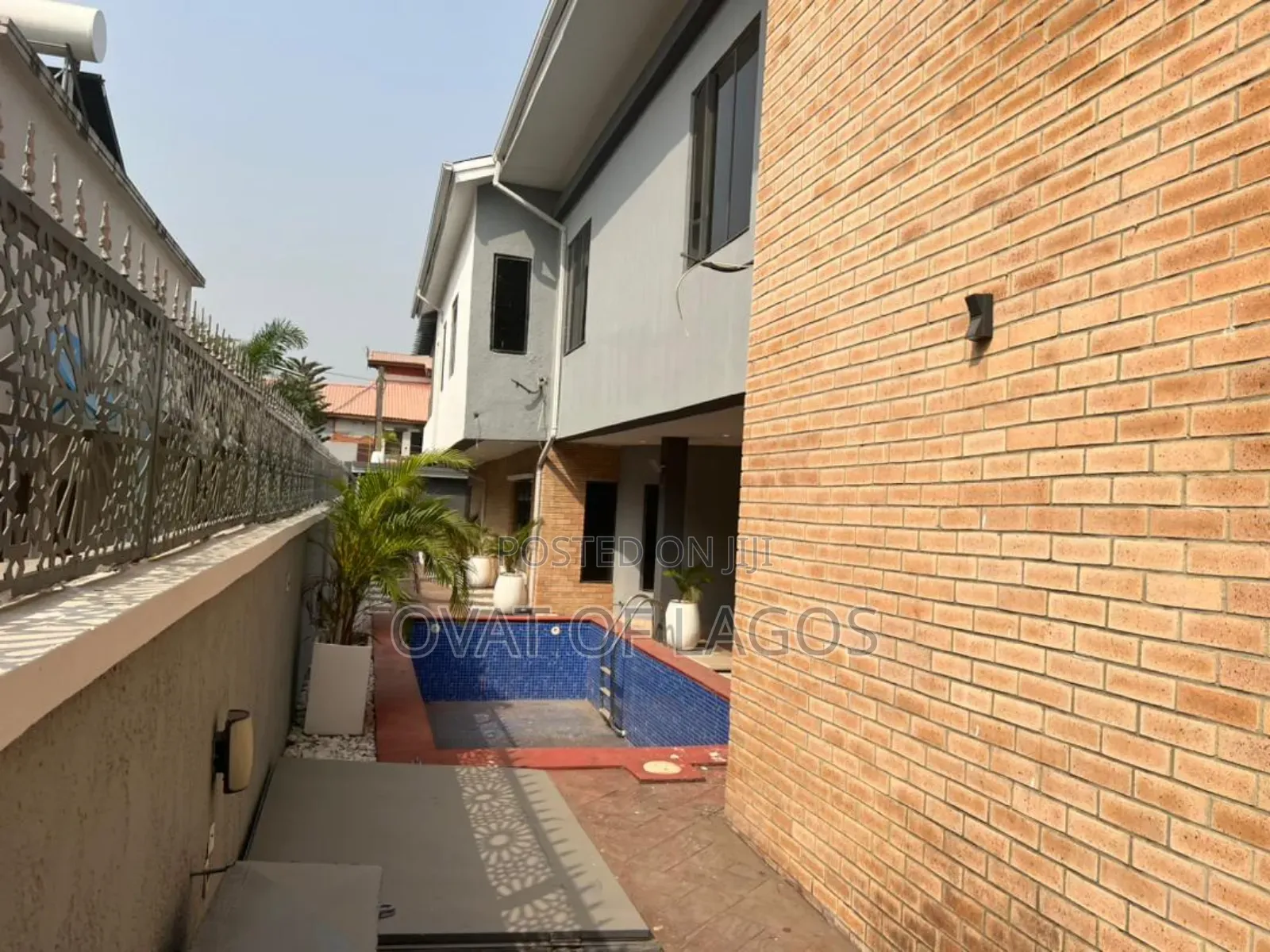 5bdrm Duplex in Lekki Phase 1 for rent