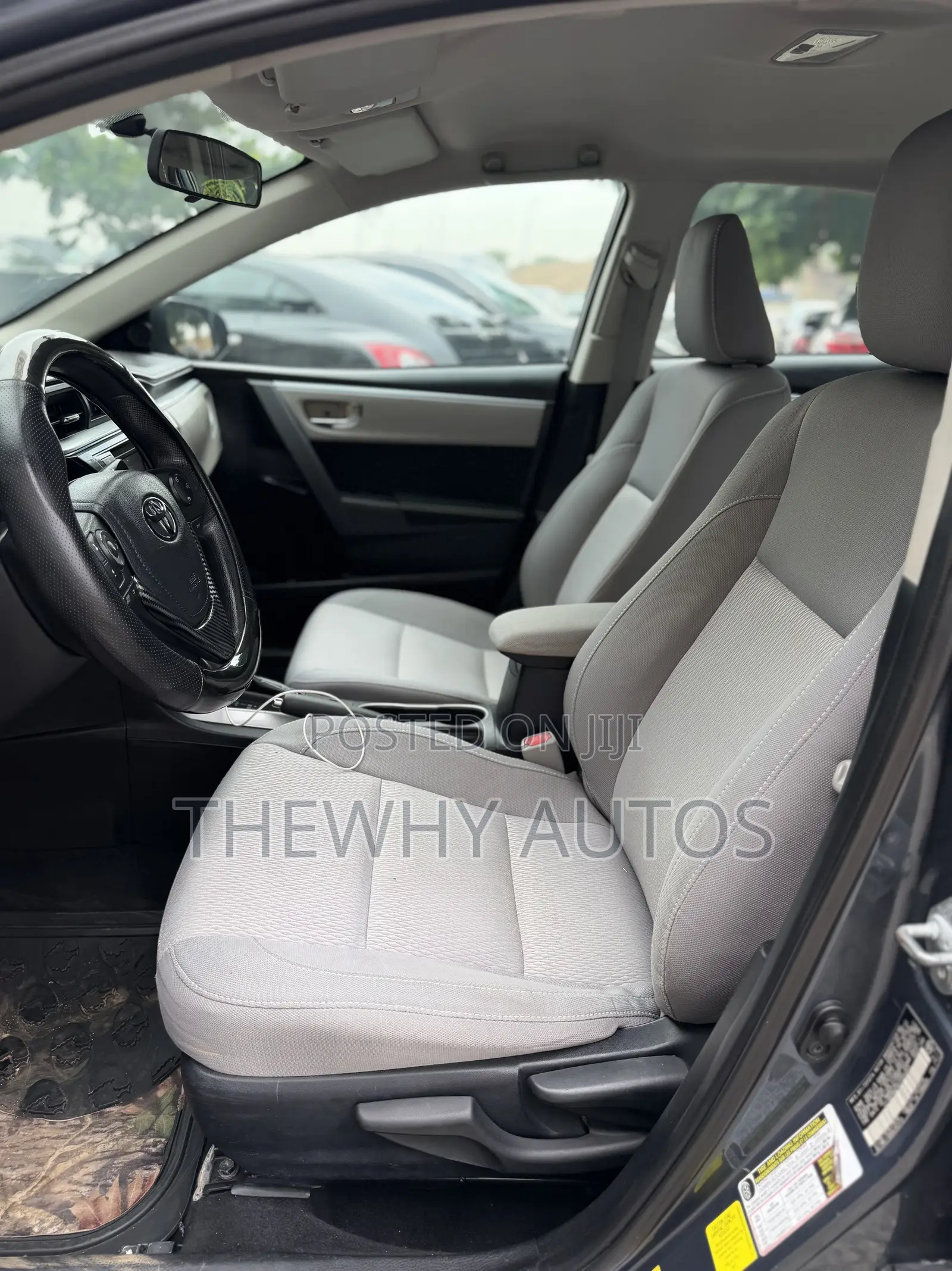 Toyota Corolla LE Eco 4dr Sedan (1.8L 4cyl CVT) 2014 Gray