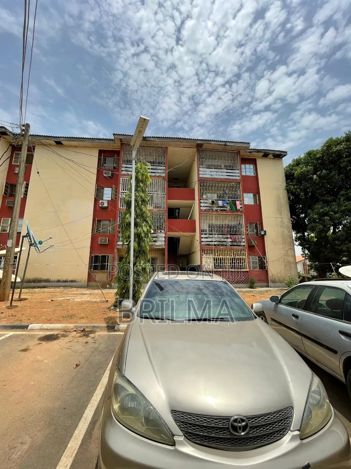 3bdrm Block of Flats in Zone 3 / Wuse for sale