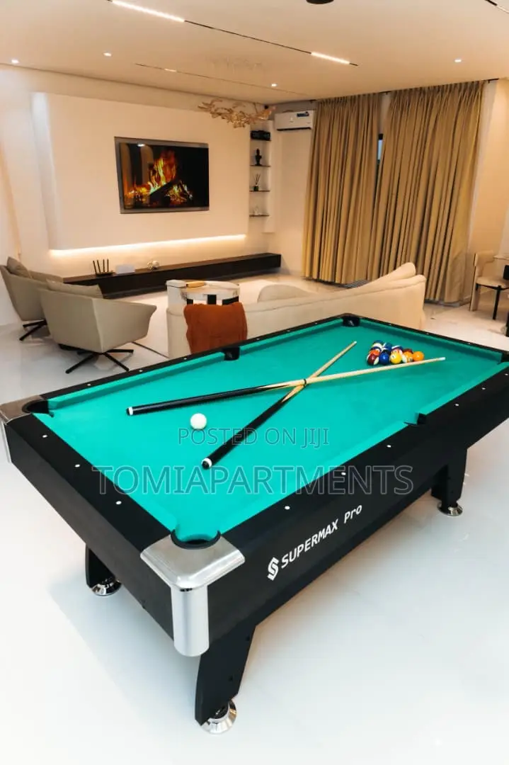 Smart 4 Bedroom Shortlet Apartment With Pool, Gym Snooker in Lekki