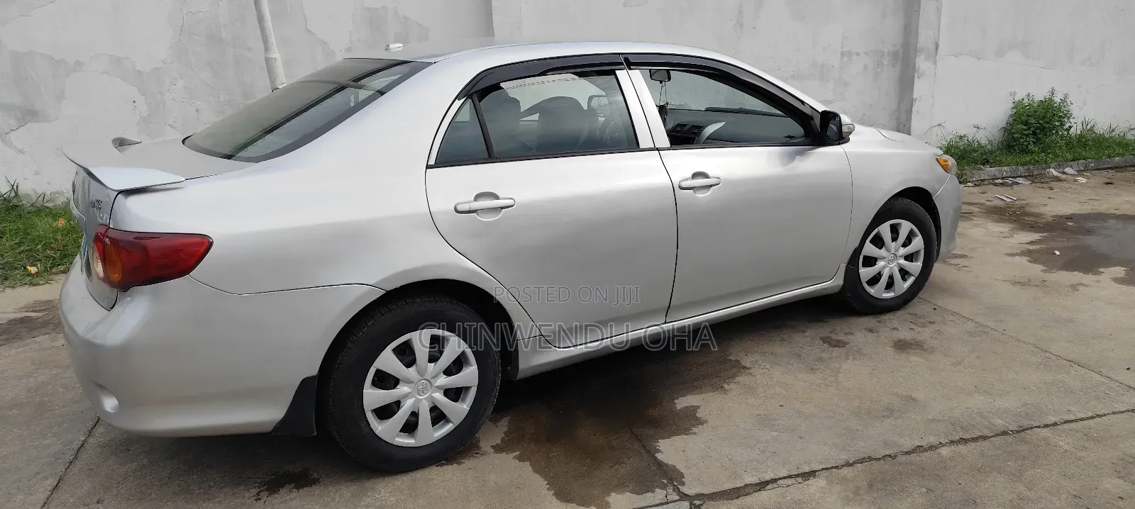 Toyota Corolla 2011 Silver
