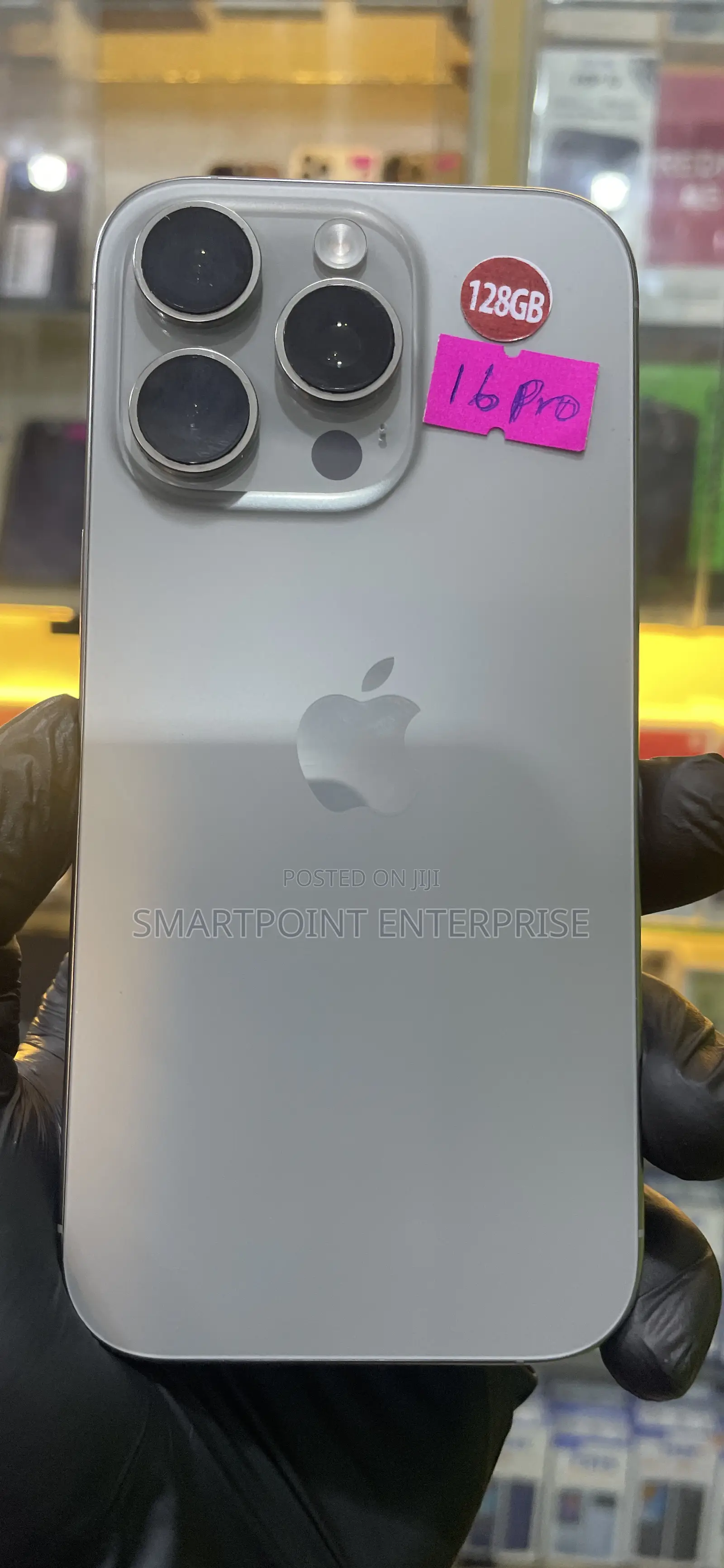 Apple iPhone 16 Pro 128 GB Gray