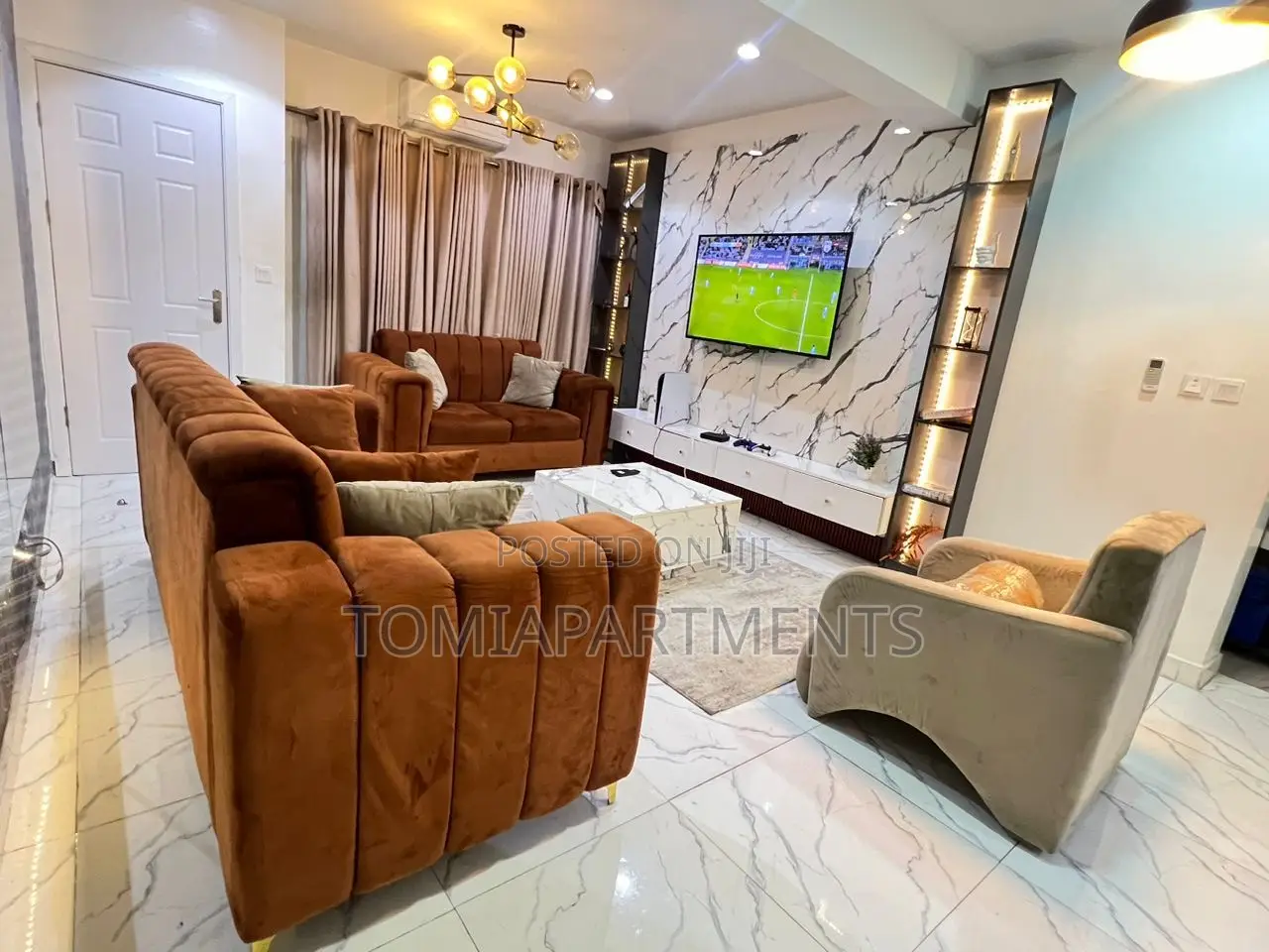 Spacious and Charming 3 Bedroom Shortlet Apartment With Ps5 in Yaba