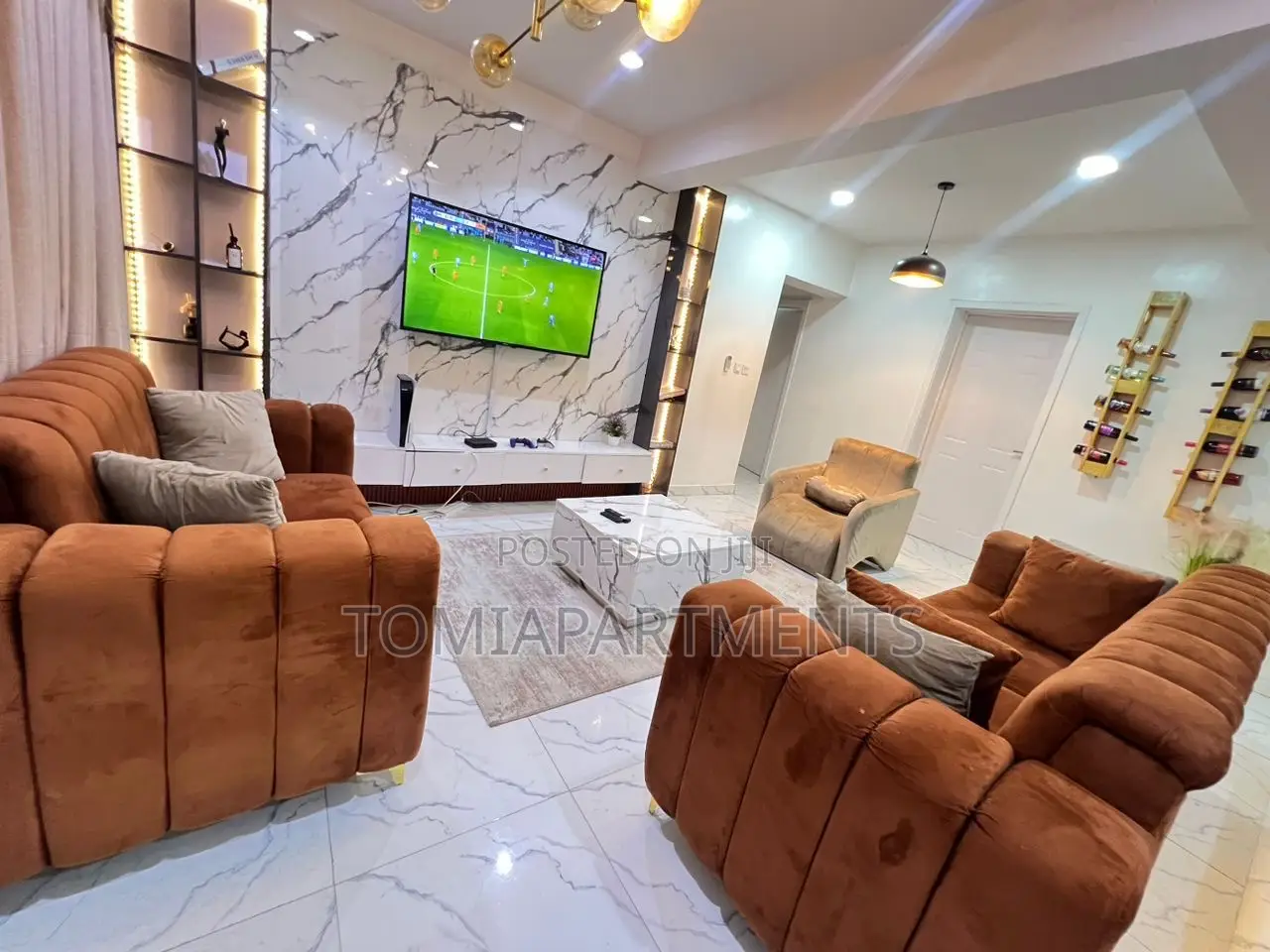 Spacious and Charming 3 Bedroom Shortlet Apartment With Ps5 in Yaba