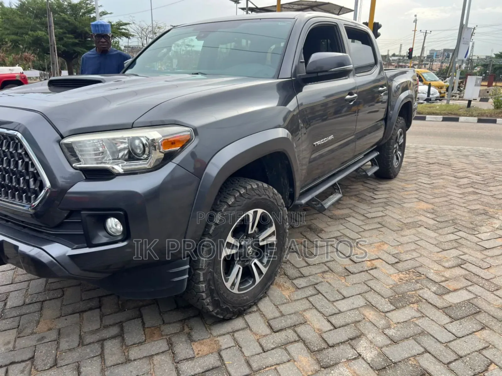 Toyota Tacoma 2019 Gray