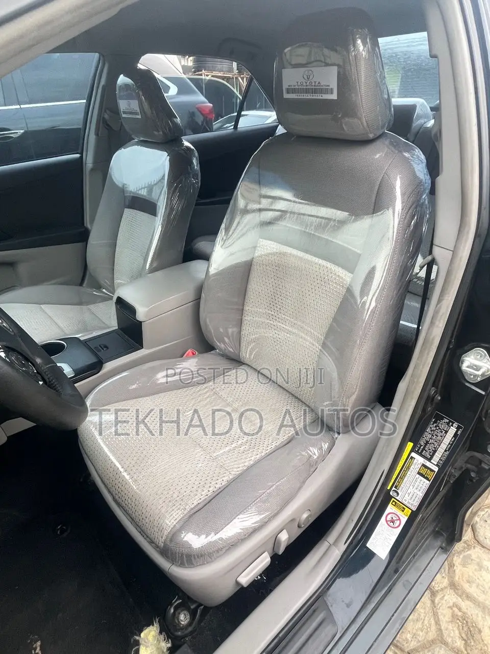 Toyota Camry LE 4dr Sedan (2.5L 4cyl 6A) 2012 Black